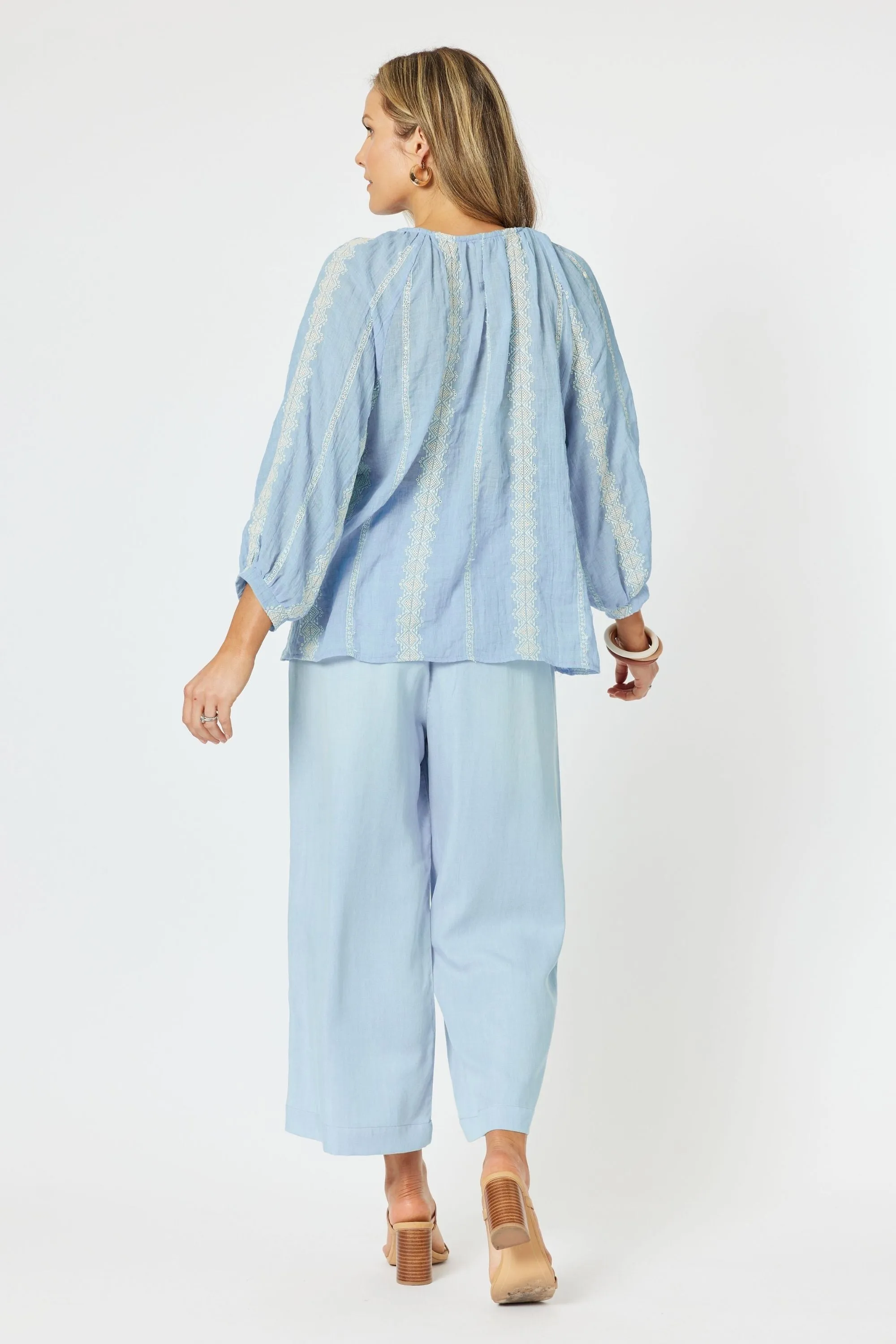 SORRENTO EMBROIDERED TOP - 45921HV